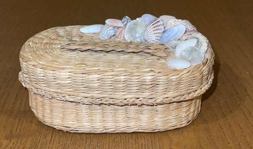 Sea shell decorated lid - sea,